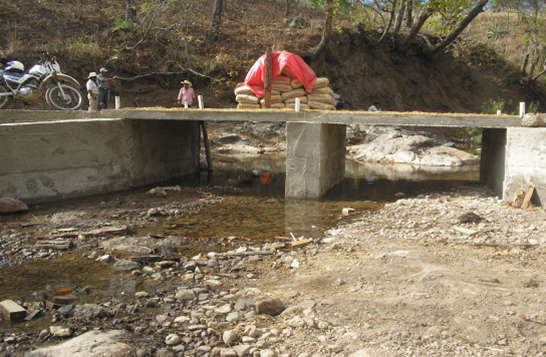Passage à gué devenu pont à Guanijiquil