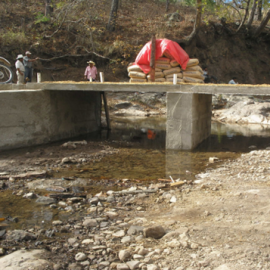 Passage à gué devenu pont à Guanijiquil
